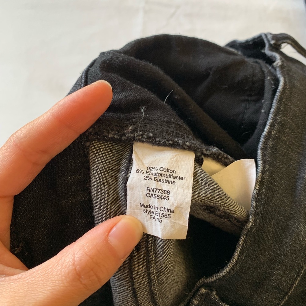 ❌SOLD❌Madewell distressed denim - Picture 6 of 8